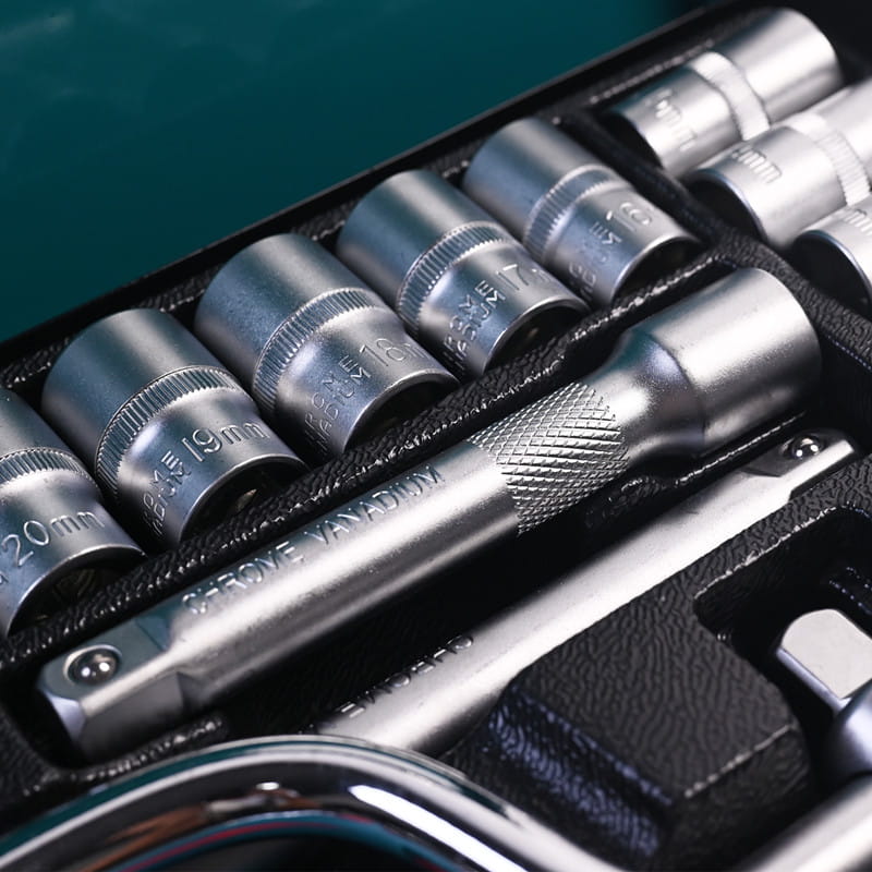 717306 PHIXWELL 24 PCS IRON BOX SOCKETS SET